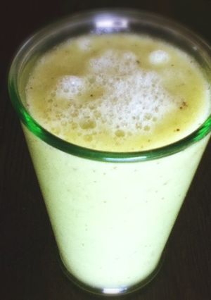 レタスとパール柑のグリーンスムージー-レシピのメイン写真
