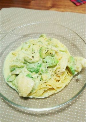アボカドとむね肉のレモンクリームパスタ-レシピのメイン写真