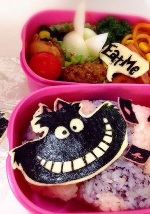 アリス(チェシャ猫)キャラ弁-レシピのメイン写真