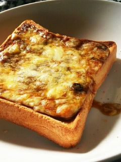 簡単、カレートースト。-レシピのメイン写真