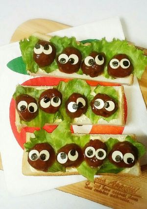 簡単！まっくろくろすけ☆オープンサンド-レシピのメイン写真