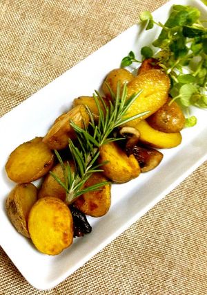 お手軽！じゃが芋とローズマリーのロースト-レシピのメイン写真