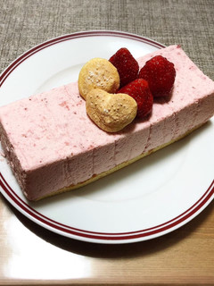 簡単!苺のムースケーキ-レシピのメイン写真