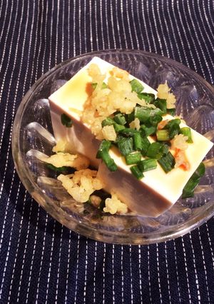 天かすのせ冷奴-レシピのメイン写真