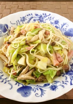 春キャベツとベーコンときのこのパスタ-レシピのメイン写真