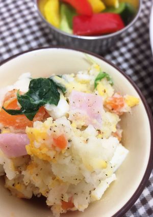 野菜たっぷり☆カラフルポテトサラダ-レシピのメイン写真