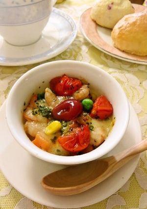 海老とトマトのミックスベジのココット-レシピのメイン写真