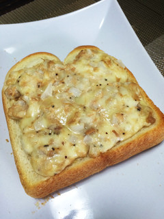 朝食に!ツナとオニオントースト-レシピのメイン写真