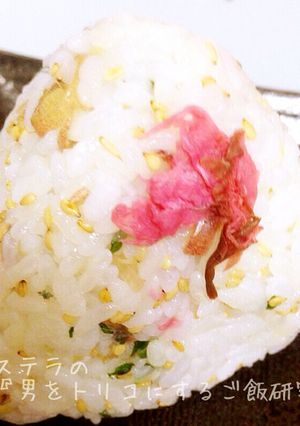 お花見に♡桜の花のおにぎり-レシピのメイン写真