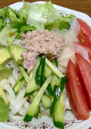 ツナサラダうどん-レシピのメイン写真