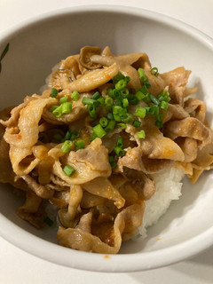 豚スタミナ丼-レシピのメイン写真