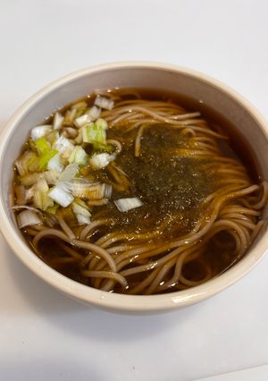 【出汁いらず】湿けた海苔で旨みたっぷりそば-レシピのメイン写真