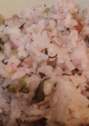 超簡単手間いらず♪春いろ炊き込みご飯-レシピのメイン写真