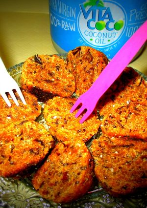 ココナッツオイルとプルーンの焼き菓子-レシピのメイン写真