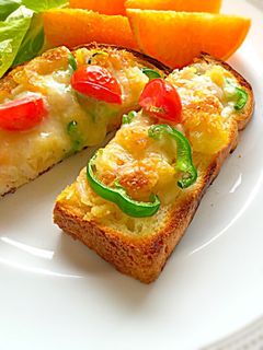 簡単朝食✿冷凍コロッケのカリッとトースト-レシピのメイン写真