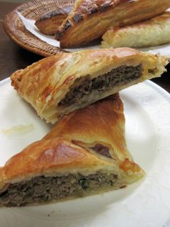 餃子の具リメイクで簡単ミートパイ-レシピのメイン写真