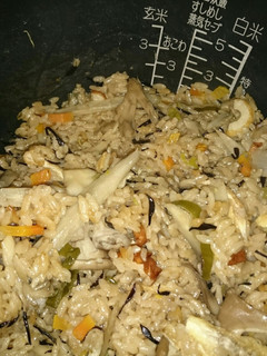 具だくさん炊き込みご飯-レシピのメイン写真