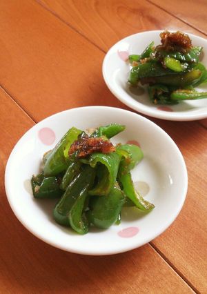 レンジで簡単☆お弁当にも・甘辛ピーマン。-レシピのメイン写真