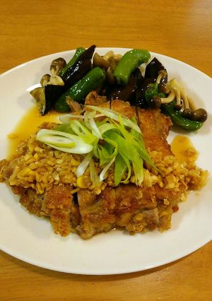 タレが絶品！揚げ焼きで本格油淋鶏-レシピのメイン写真