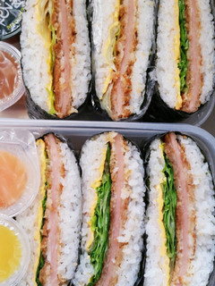 男子ウケ抜群!ハムカツおにぎらず-レシピのメイン写真