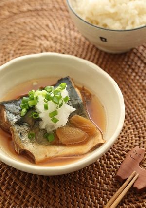 圧力鍋で鯖の塩にんにく煮-レシピのメイン写真