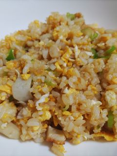 美味しいかさ増しちくわチャーハン※昼ご飯-レシピのメイン写真