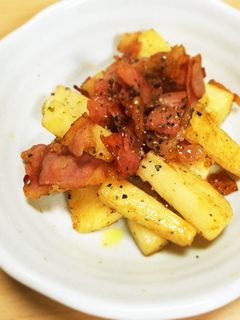 山芋&ベーコンのバター醤油炒め-レシピのメイン写真