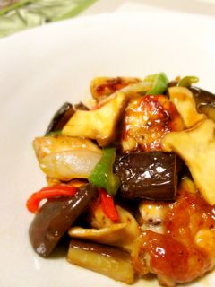 絶品!鶏もも肉とエリンギの黒酢ソース炒め-レシピのメイン写真