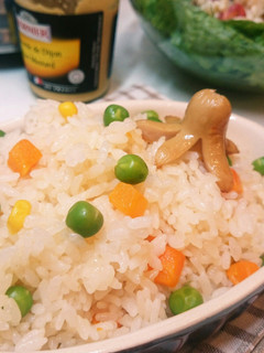お弁当にも✾今が旬 えんどう豆のピラフ-レシピのメイン写真