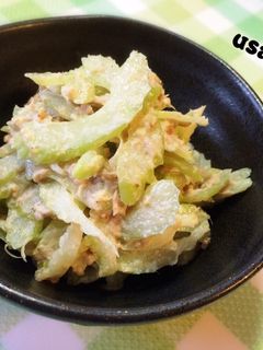 セロリが好きになる?!♡セロリサラダ-レシピのメイン写真