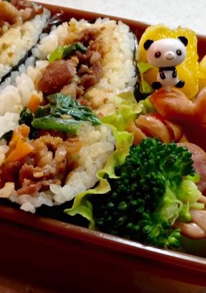 お弁当☆ビビンバおにぎらず-レシピのメイン写真