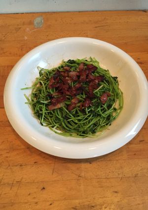 豆苗の焦がしバター醤油和え-レシピのメイン写真