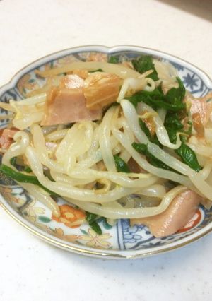 ニラともやしのカラシ醤油和え-レシピのメイン写真