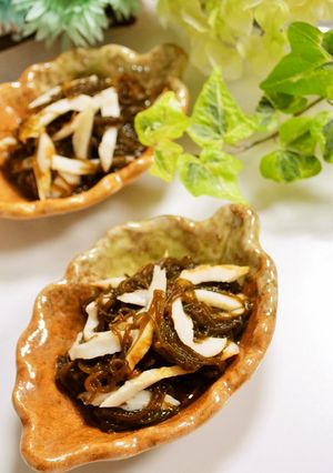 沖縄産塩もずくとチクワの三杯酢-レシピのメイン写真