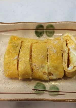 簡単！たっぷりチーズ3種巻きの卵焼き-レシピのメイン写真