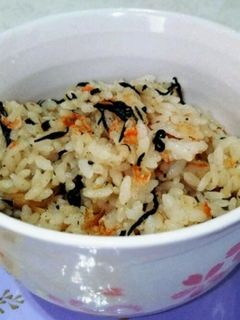 桜えびとひじき✾炊き込みご飯-レシピのメイン写真