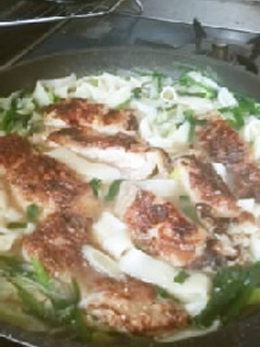 柔らかい鶏もも肉のみそ煮こみうどん-レシピのメイン写真