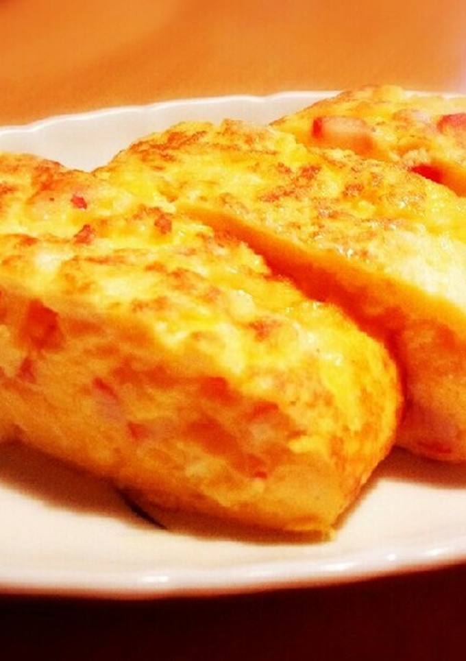 ✿カニカマとチーズ入りとろとろ玉子焼き✿-レシピのメイン写真