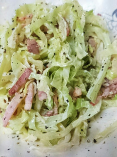 キャベツとベーコンのサラダ-レシピのメイン写真