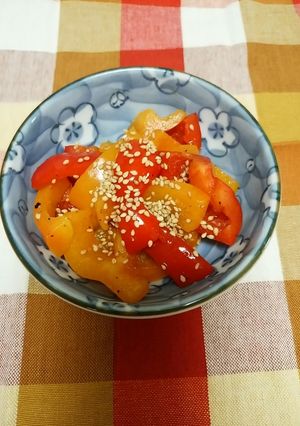 パプリカの簡単しょうゆ＆ごま風味炒め♪-レシピのメイン写真