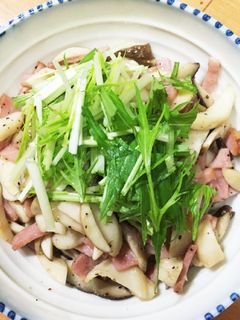 ☆エリンギ・ベーコン・水菜の炒め物☆-レシピのメイン写真