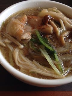 鶏ときのこの味噌汁(蒟蒻とごぼう、水菜)-レシピのメイン写真