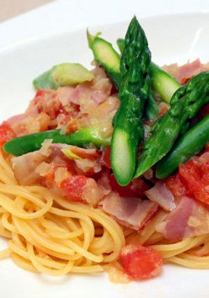 アスパラとベーコンのホワイトパスタ-レシピのメイン写真