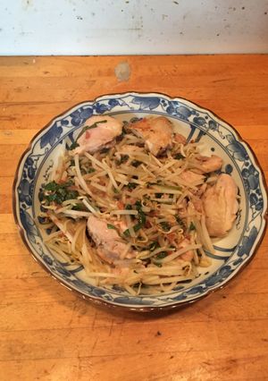 鶏肉ともやしの大葉梅炒め-レシピのメイン写真