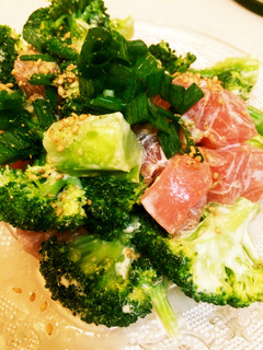 マグロとブロッコリーのゴママヨわさび和え-レシピのメイン写真
