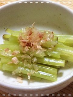 翡翠色♬ふきのおひたし-レシピのメイン写真