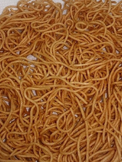 茹でてあまった素麺、冷や麦のリメイク♪-レシピのメイン写真