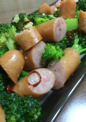 ブロッコリーのペペロンチーノ-レシピのメイン写真