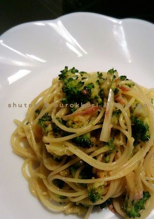 酒盗とブロッコリーとみょうがのパスタ-レシピのメイン写真