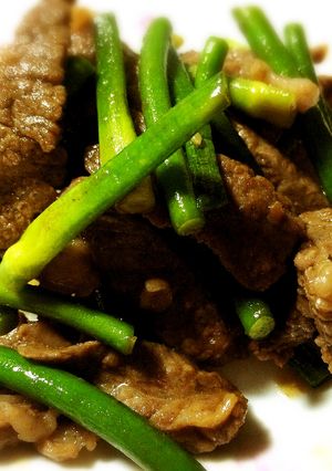 簡単にんにくの芽と牛肉炒め-レシピのメイン写真